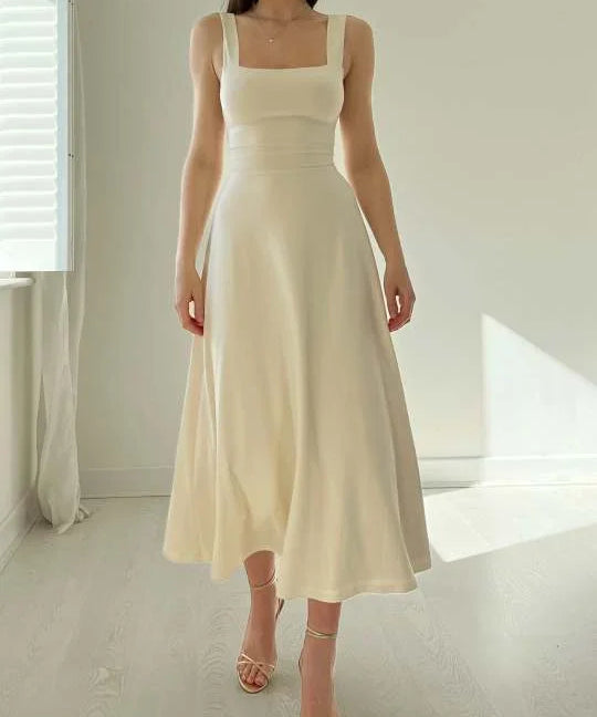 Emma - Kétoldalas Midi Ruha Audrey