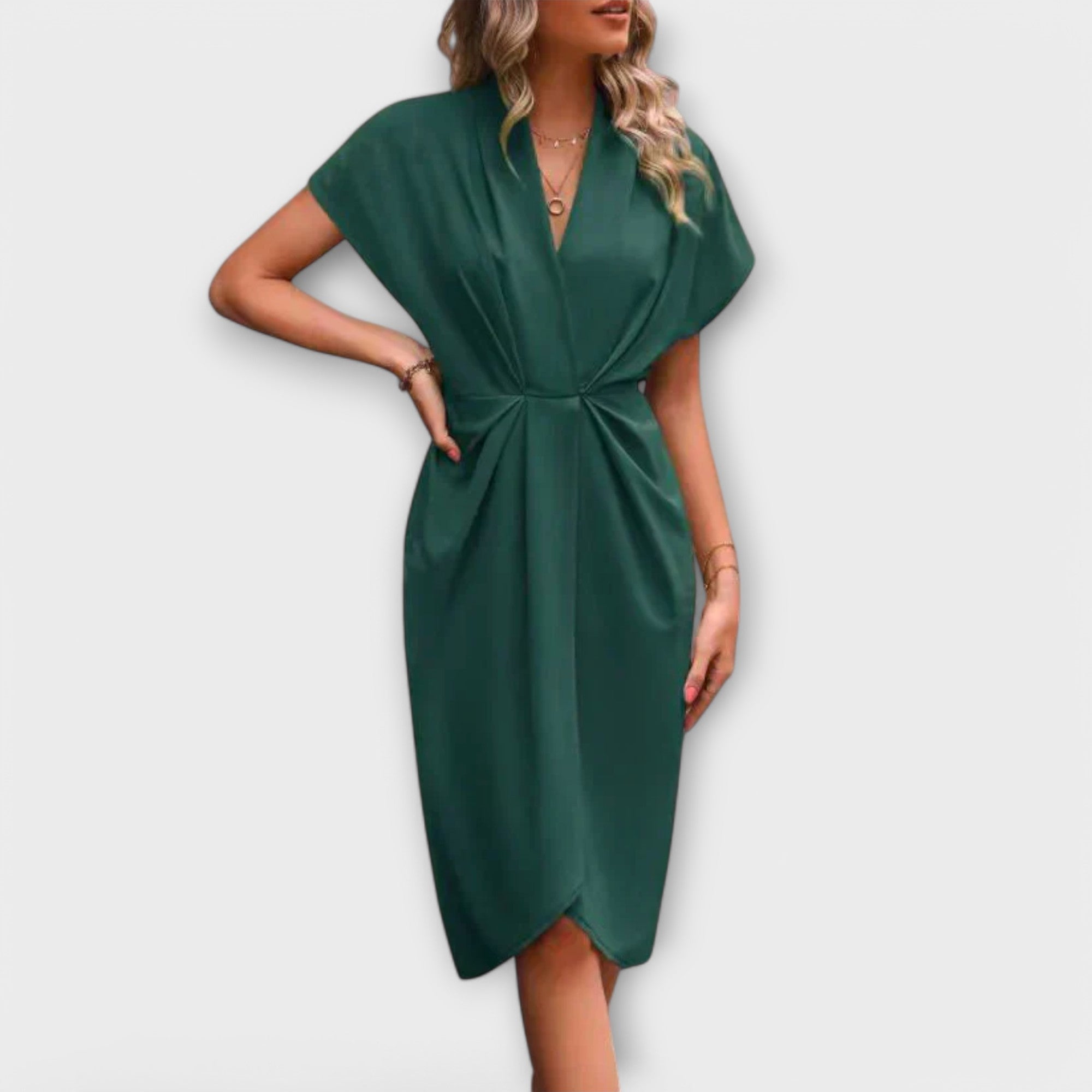 Serena | Elegáns csavart sziluett ruha