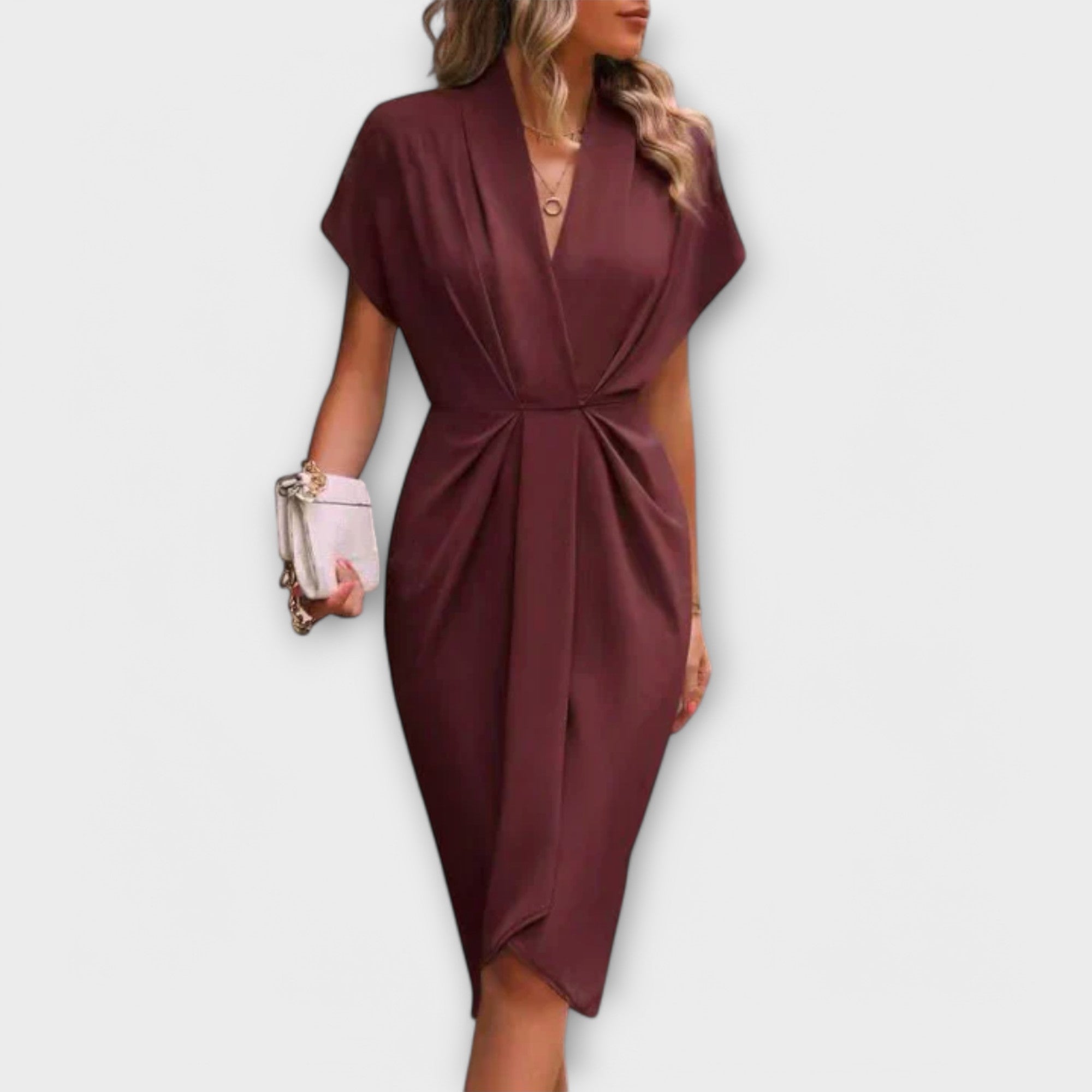Serena | Elegáns csavart sziluett ruha