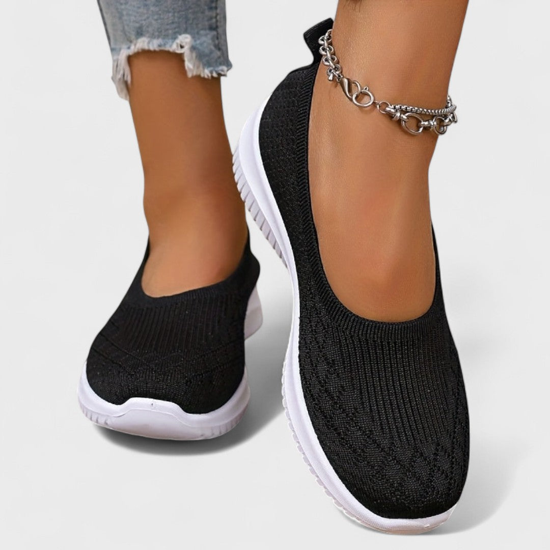 Renáta | Légáteresztő kényelmes Renáta cipők